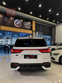 Lexus LX